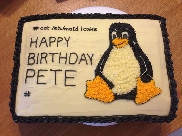 linux birthday cake